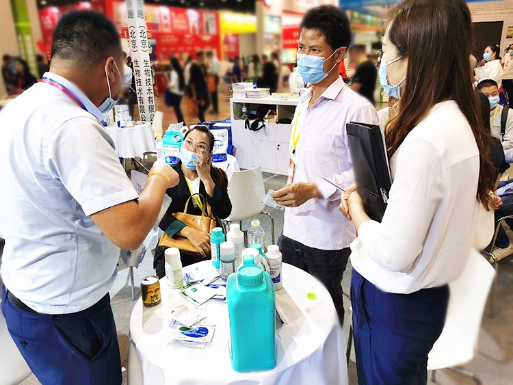 越是艱險越向前，越是困境越突破，夫沃施廣西會滿譽而歸！
