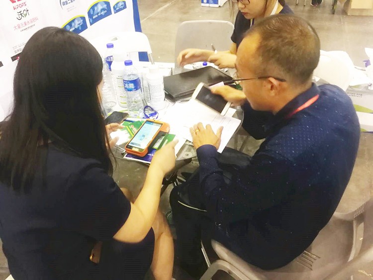 四川成都中國西部創(chuàng)新農(nóng)業(yè)博覽會&mdash;夫沃施用實力征服市場！