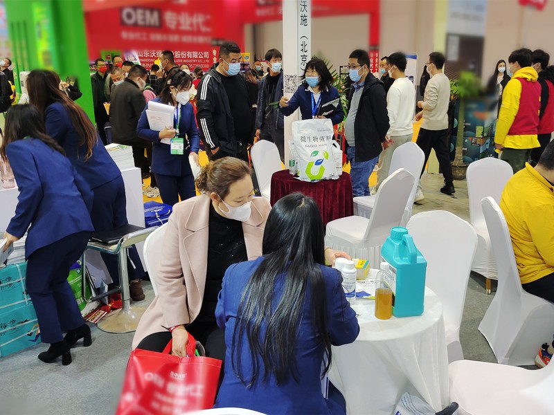 山東植保會(huì)-現(xiàn)場(chǎng)了解產(chǎn)品.jpg 山東植保會(huì)-現(xiàn)場(chǎng)了解產(chǎn)品.jpg